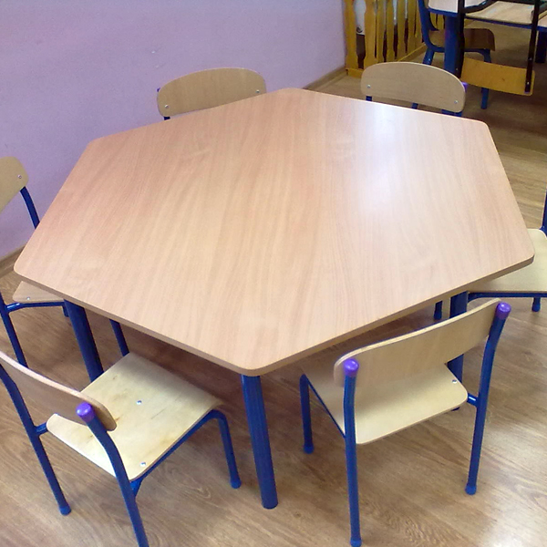 Stolik przedszkolny 6-kątny