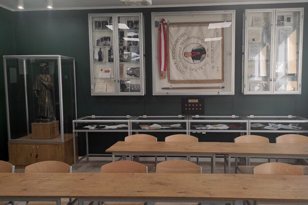 gabloty ekspozycyjne sale pamięci